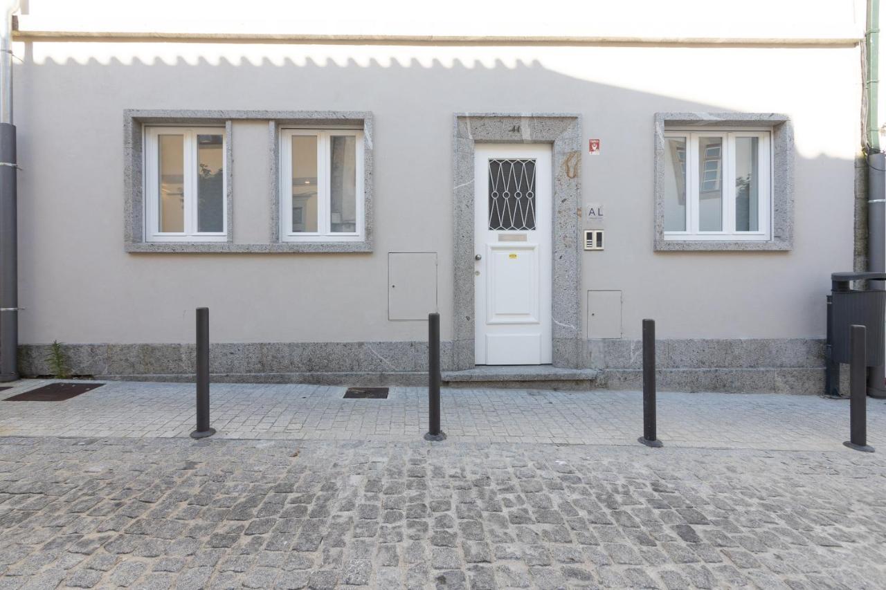 Dona Emilia Guest House & Studio Apartment Building ビアナドカステロ エクステリア 写真