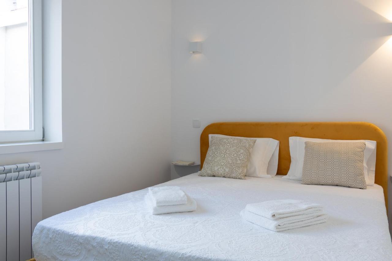 Dona Emilia Guest House & Studio Apartment Building ビアナドカステロ エクステリア 写真