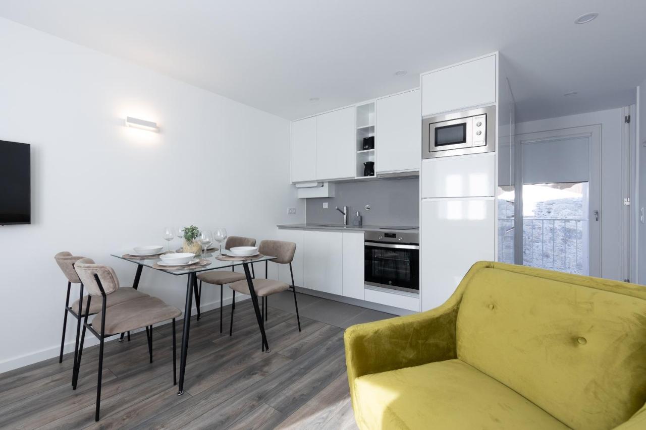 Dona Emilia Guest House & Studio Apartment Building ビアナドカステロ エクステリア 写真
