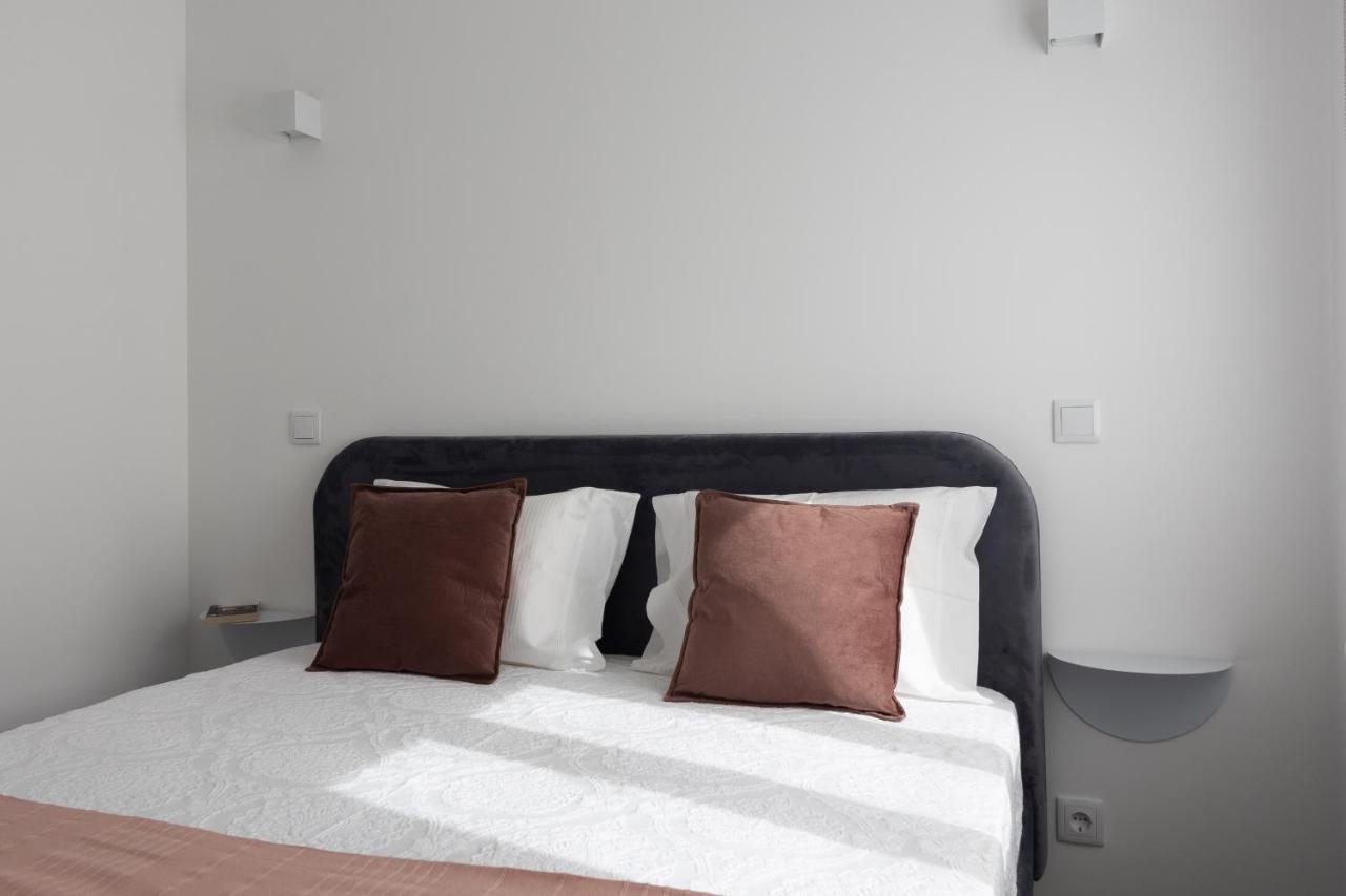 Dona Emilia Guest House & Studio Apartment Building ビアナドカステロ エクステリア 写真