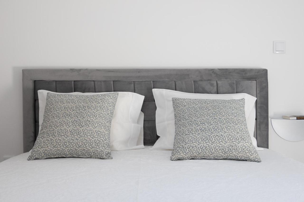 Dona Emilia Guest House & Studio Apartment Building ビアナドカステロ エクステリア 写真