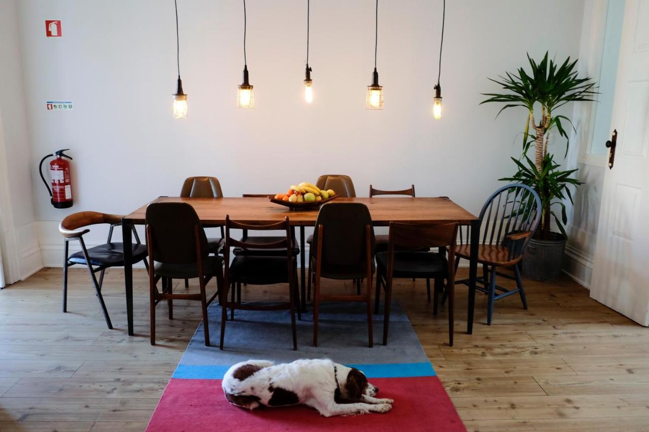 Dona Emilia Guest House & Studio Apartment Building ビアナドカステロ エクステリア 写真
